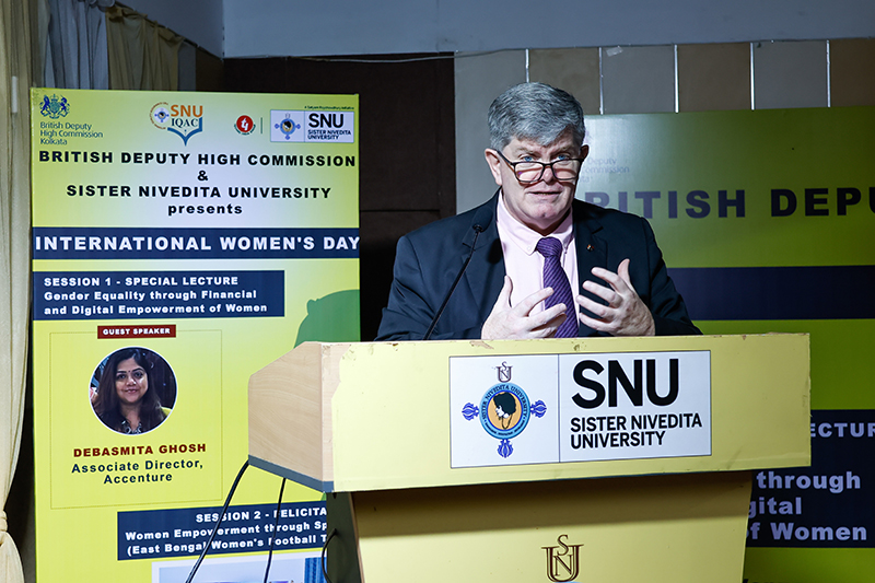 Acting British Deputy High Commissioner to Kolkata, Peter Cook speaking at the event 