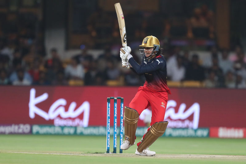 Smriti Mandhana, Ellyse Perry dazzle as RCB join MI on points table by beating UPW