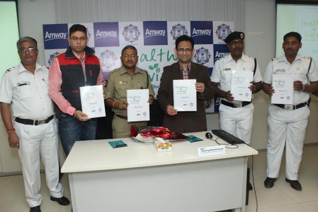 Amway organizes workshop on Healthy Living for South East Division of Kolkata Police