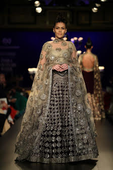 ICW Delhi: Aditya Roy Kapoor, Alia Bhatt walks ramp for Manish Malhotra