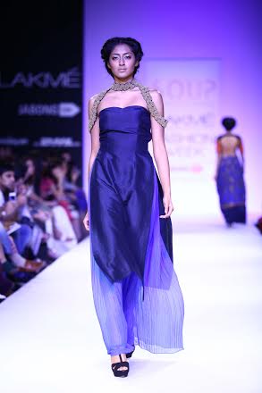 Geeta Basra walks for  Sougat Paul at Lakme Fashion Week