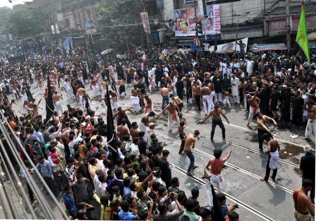 Muslim community observes Muharram in Kolkata