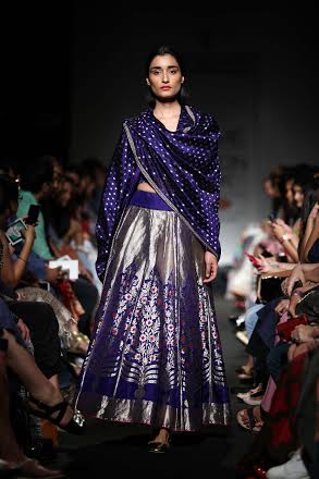 Sanjay Garg showcases collection at LFW   