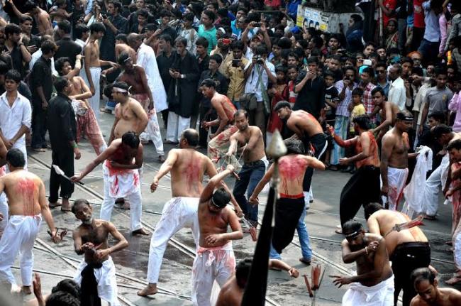 Muslim community observes Muharram in Kolkata