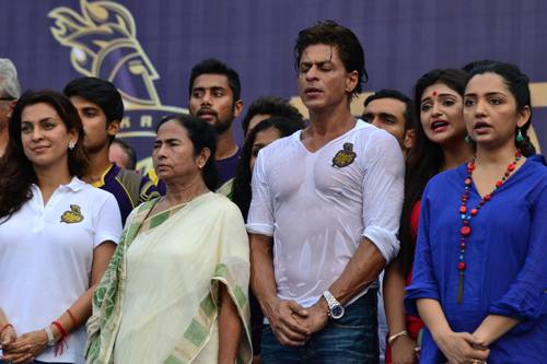 Eden felicitates SRK, KKR
