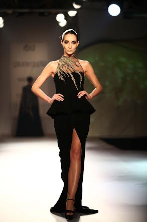 Shraddha Kapoor walks for Gaurav Gupta at ICW Delhi