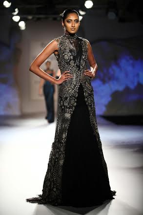 Shraddha Kapoor walks for Gaurav Gupta at ICW Delhi