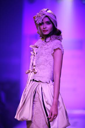 Diana Penty  walks the ramp at Lakme Fashion Week  