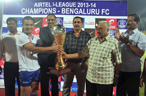 Bengaluru FC lifts Airtel I-League trophy 