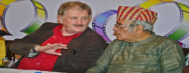 KIFF fever continues to grip Kolkatans