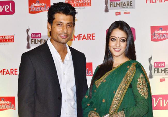 Filmfare's dazzling debut in East  