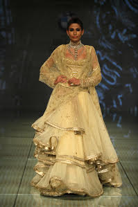 Tarun Tahiliani showcases at Bridal Fashion Week