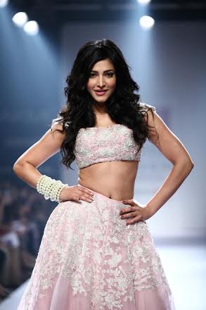 Shruti Haasan walks for Shehla Khan at Lakme Fashion Week