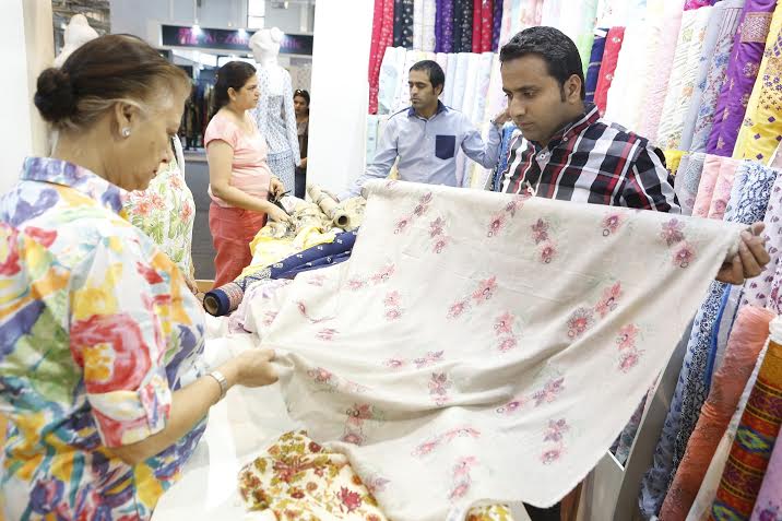 'Aalishan Pakistan' sees huge surge in visitors on second day