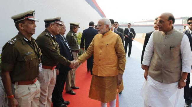 Modi calls for the creation of SMART police force