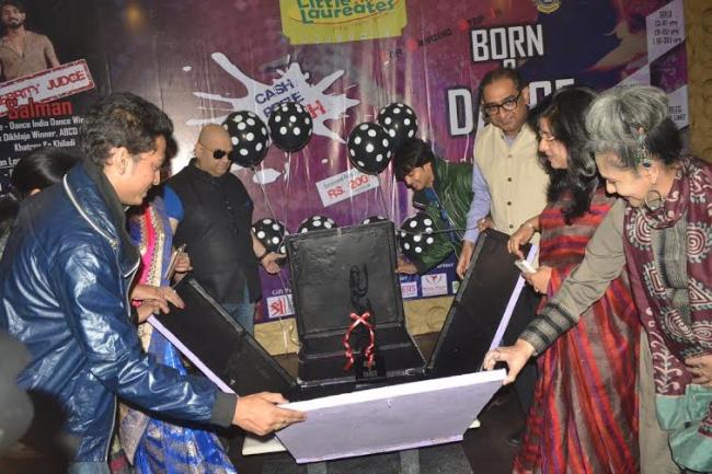 "Born 2 Dance" unveiled in Kolkata