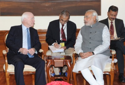 US Senator John McCain calls on PM
