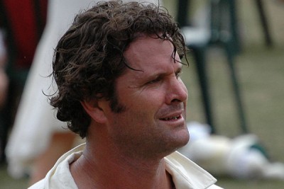 Cairns to face perjury charge