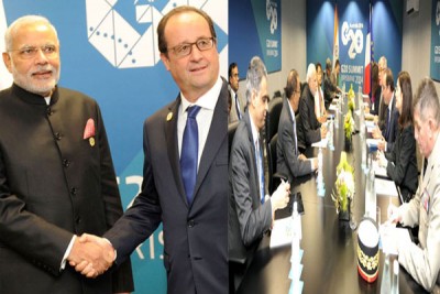 Modi urges Hollande to adopt common strategy to fight terror