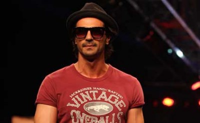 Actor Arjun Rampal turns 42