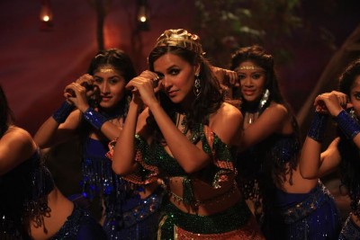 Pony Verma gets a pat from Bollywood idol Ganesh Acharya