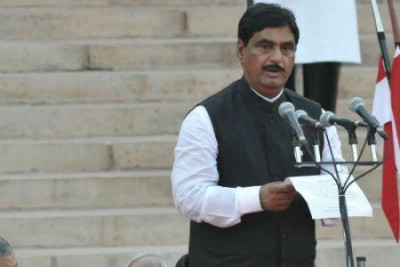 Centre may order CBI probe into Munde's death