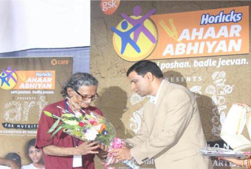 'Art for Nutrition' brought alive with Kolkata trams 