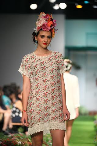 Aneeth Arora showcases designs at  WLIFW 