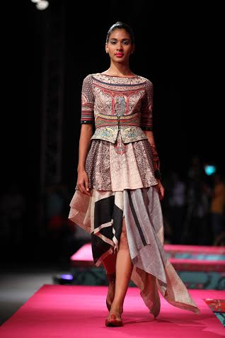 Models walk for Tarun Tahiliani 