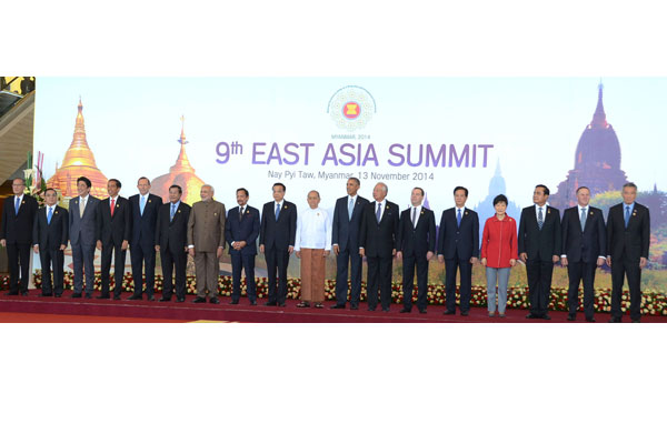 Modi meeting the Prime Minister of Russian Federation