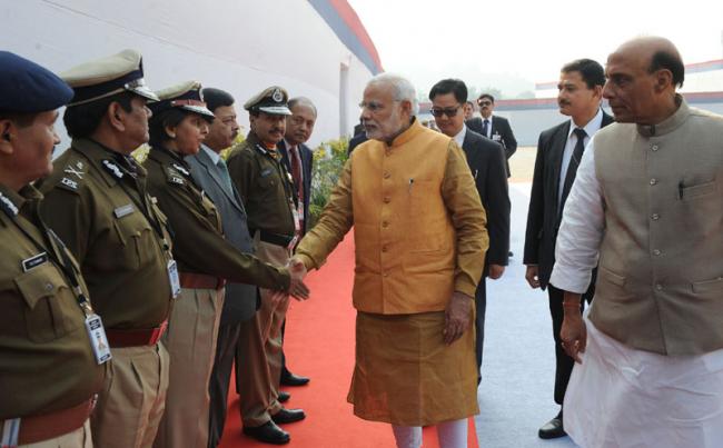 Modi calls for the creation of SMART police force