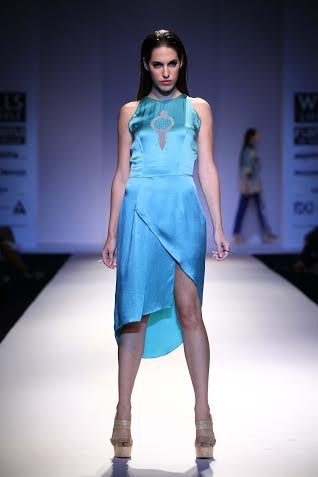 Designer Nachiket Barve showcases collection at WLIFW