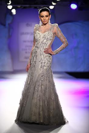 Shraddha Kapoor walks for Gaurav Gupta at ICW Delhi