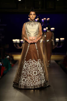 ICW Delhi: Aditya Roy Kapoor, Alia Bhatt walks ramp for Manish Malhotra