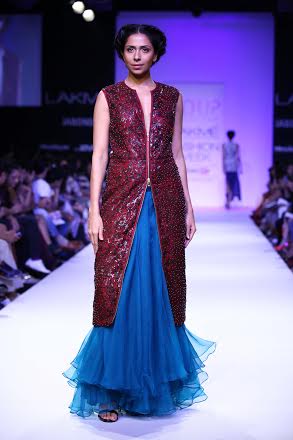 Geeta Basra walks for  Sougat Paul at Lakme Fashion Week