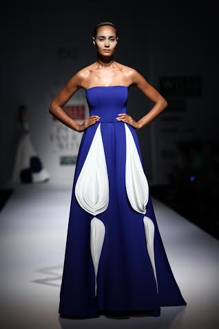 Gauri & Nainika showcase collection at  WLIFW