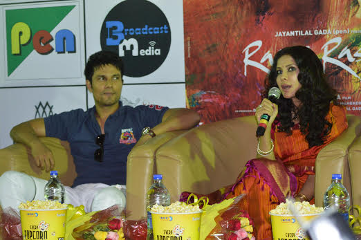 'Rang Rasiya' team  visit Kolkata