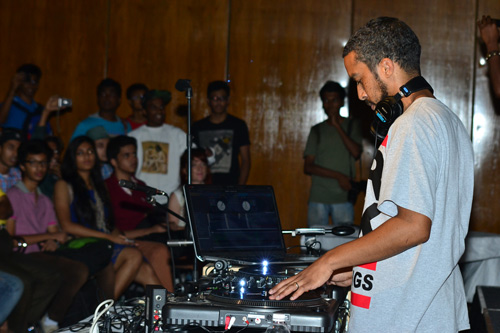 Hip-hop artists from America  performs in Kolkata