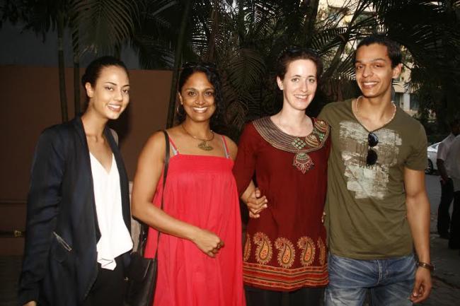 Lisa Haydon shows up at Ballerina show of sister