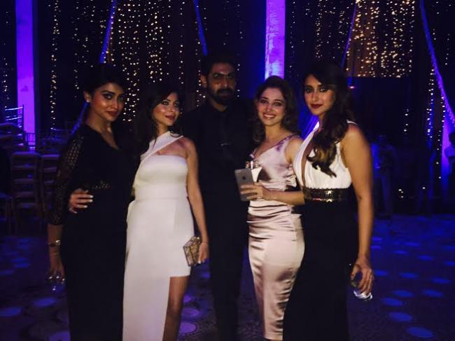 Kanika Kapoor attends Chiranjeevi's b'day bash