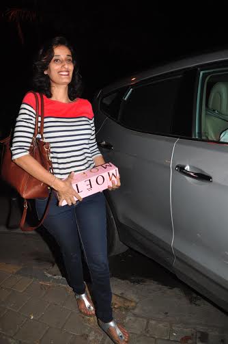 Farhan, Zoya host friends for Dil Dhadakne Do trailer 