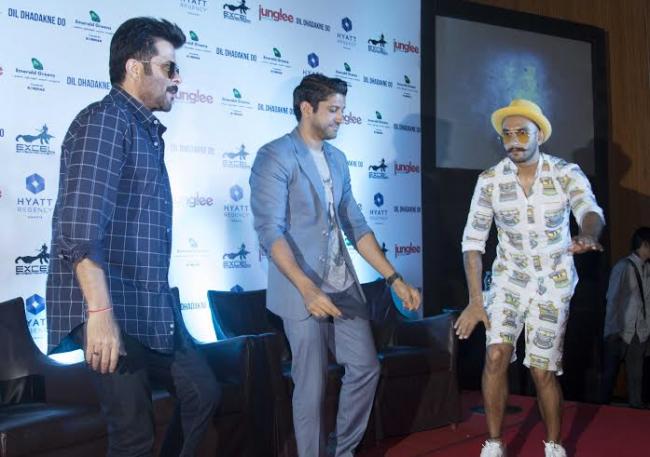 "Dil Dhadakne Do" stars sizzles Kolkata