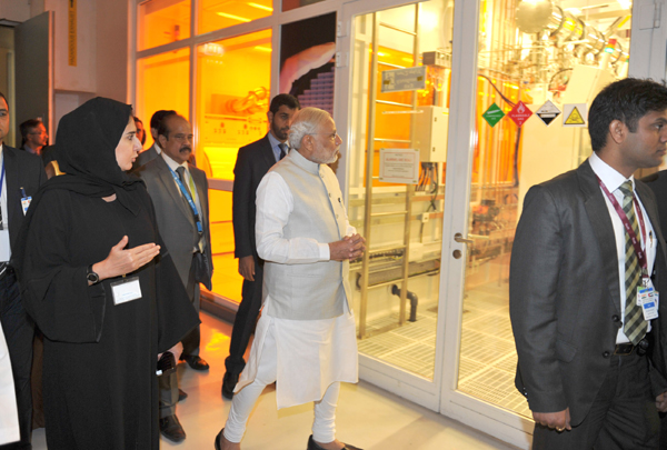 Narendra Modi takes a tour of Masdar City