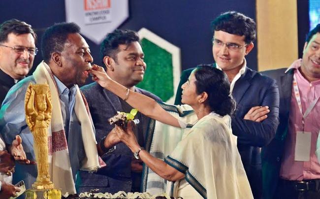 Pele charms Kolkata, shares stage with AR Rahman, Mamata Banerjee, Sourav Ganguly 