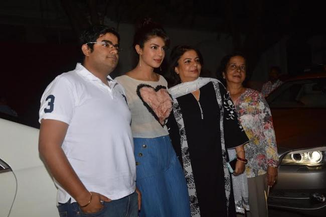Anil Kapoor hosted a screening of Dil Dhadakne Do trailer
