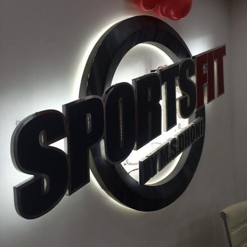 Daler Mehndi inaugurates MS Dhoni's 'Sportsfit' in Delhi