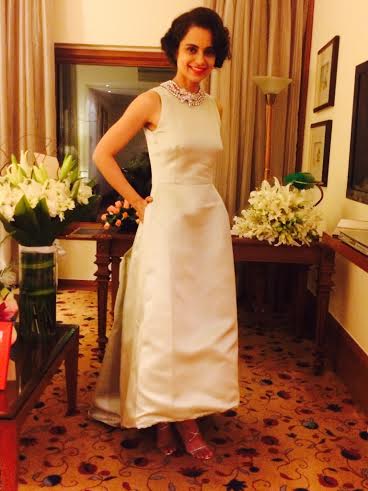 Kangana celebrates b'day at 'Tanu Weds Manu Returns poster launch