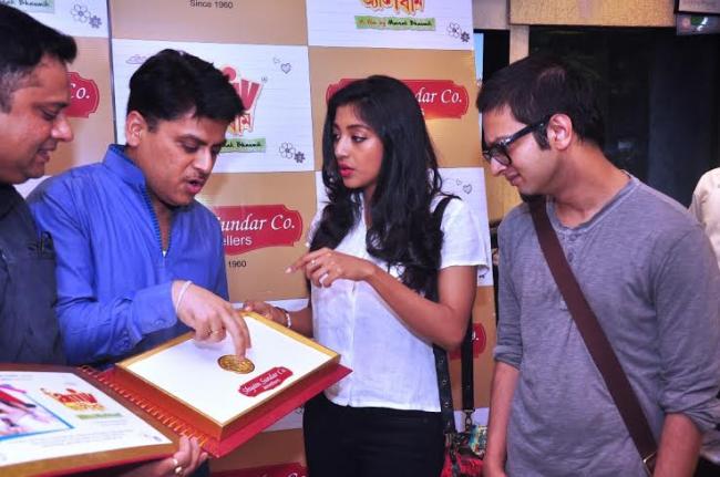 Actor-director duo Paoli-Mainak unveil family-themed jewellery collection
