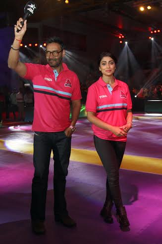 Pravin Niwale stars in Paltan's first win