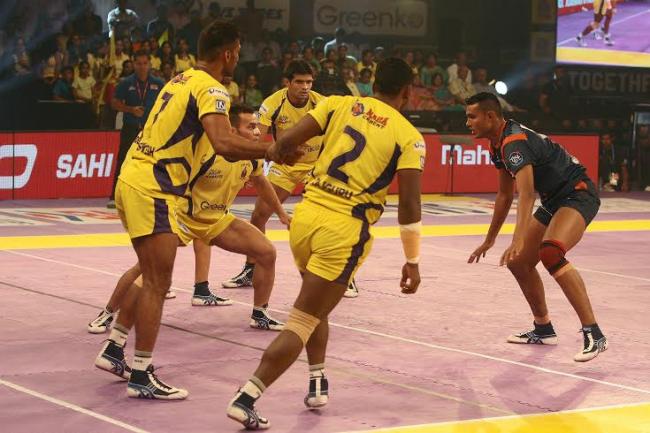 Kabaddi: Titans crush Bengal
